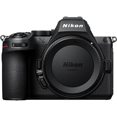 Nikon Z5 II + lente 24-70 mm f/4 S
